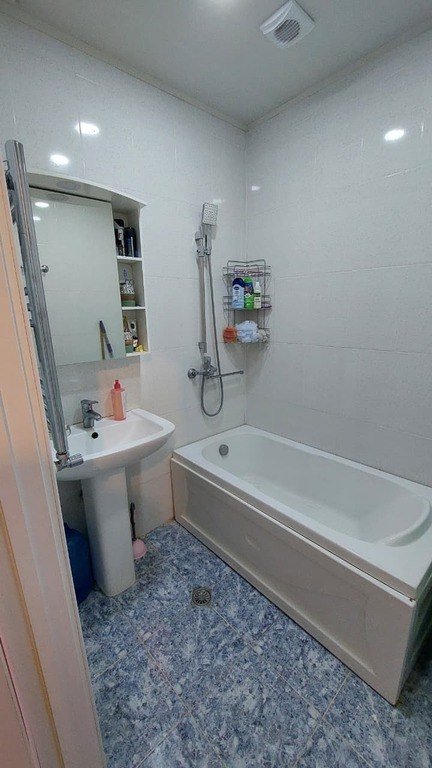Satılır 3 otaqlı yeni tikili, 85 m², Elmlər Akademiyası m.-16