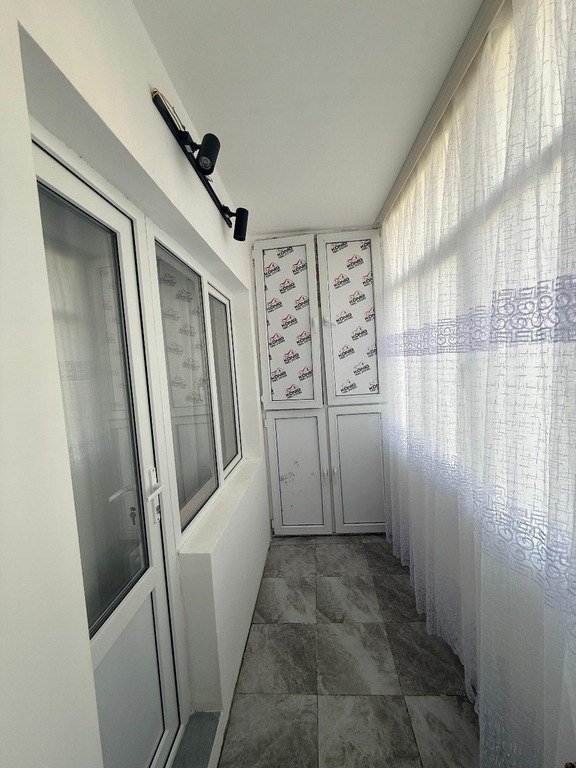 Satılır 3 otaqlı köhnə tikili, 90 m², Memar Əcəmi m.-10