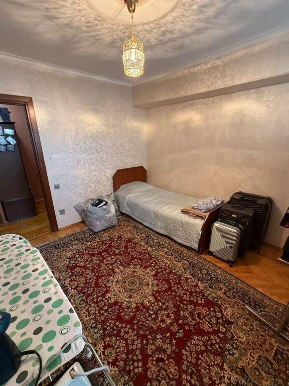 Satılır 3 otaqlı köhnə tikili, 80 m², 28 May m.-9