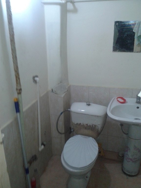 Satılır 1 otaqlı köhnə tikili, 35 m², İnşaatçılar m.-13