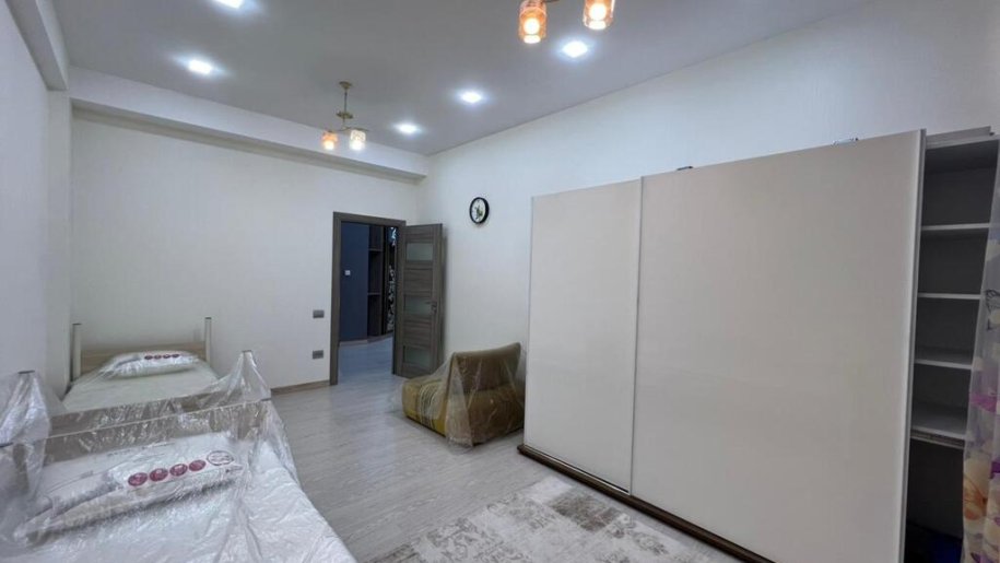 Kirayə verilir 3 otaqlı yeni tikili, 120 m², Xətai-13