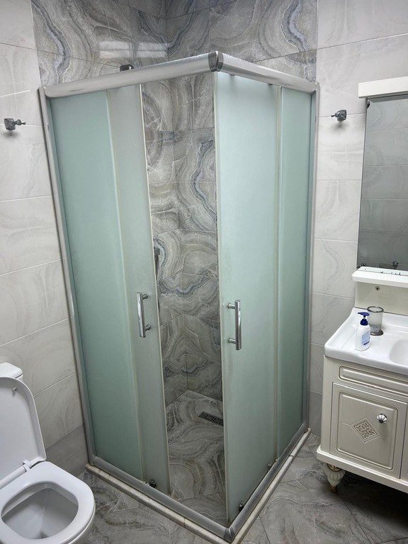 Kirayə verilir 2 otaqlı yeni tikili, 90 m², 28 May m.-10