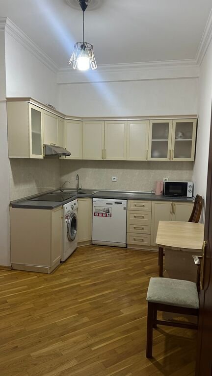 Kirayə verilir 3 otaqlı yeni tikili, 100 m², Nəsimi-7