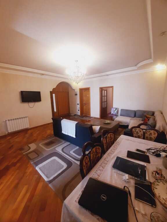 Satılır 3 otaqlı köhnə tikili, 75 m², Nizami m.-3