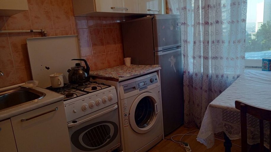 Kirayə verilir 2 otaqlı köhnə tikili, 45 m², Qara Qarayev m.-6