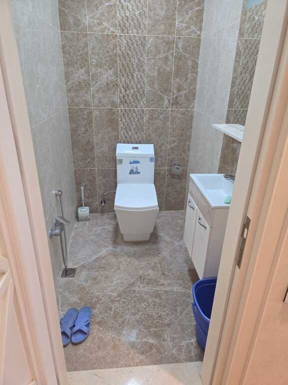 Satılır 3 otaqlı yeni tikili, 138 m², İnşaatçılar m.-14