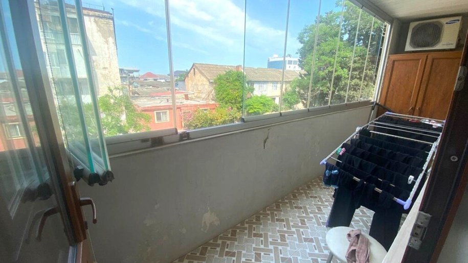 Satılır 4 otaqlı köhnə tikili, 110 m², Nəriman Nərimanov m.-11