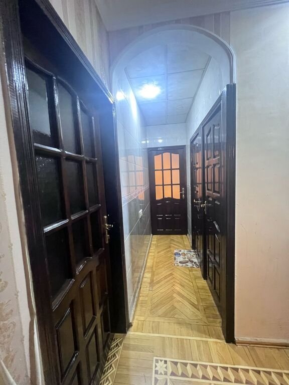 Satılır 4 otaqlı köhnə tikili, 85 m², Azadlıq Prospekti m.-8