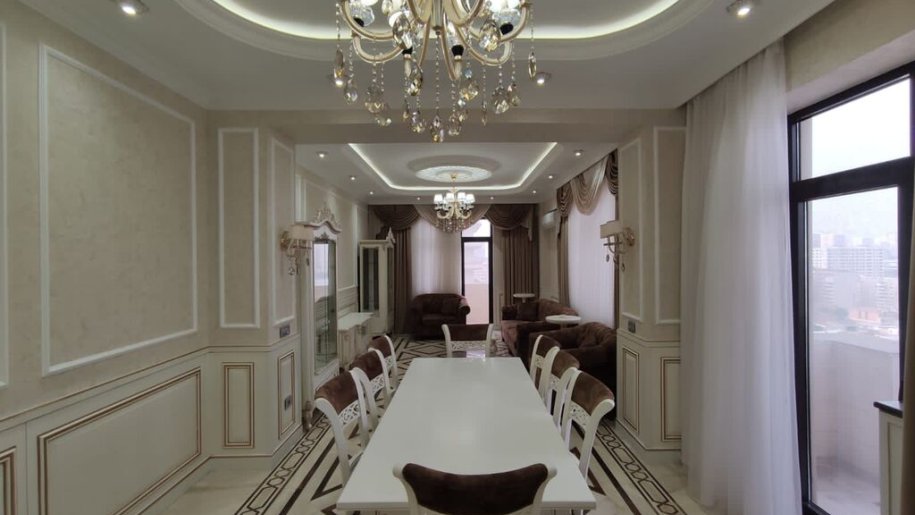 Satılır 4 otaqlı yeni tikili, 153 m², Elmlər Akademiyası m.-5
