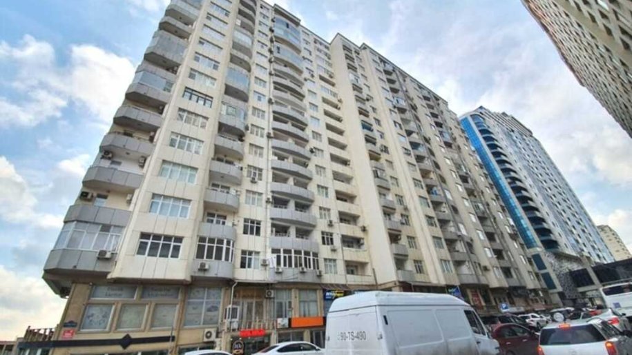 Satılır 3 otaqlı yeni tikili, 190 m², Xətai m.-9