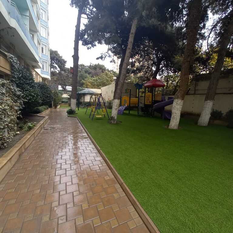 Satılır 4 otaqlı yeni tikili, 230 m², Gənclik m.-9