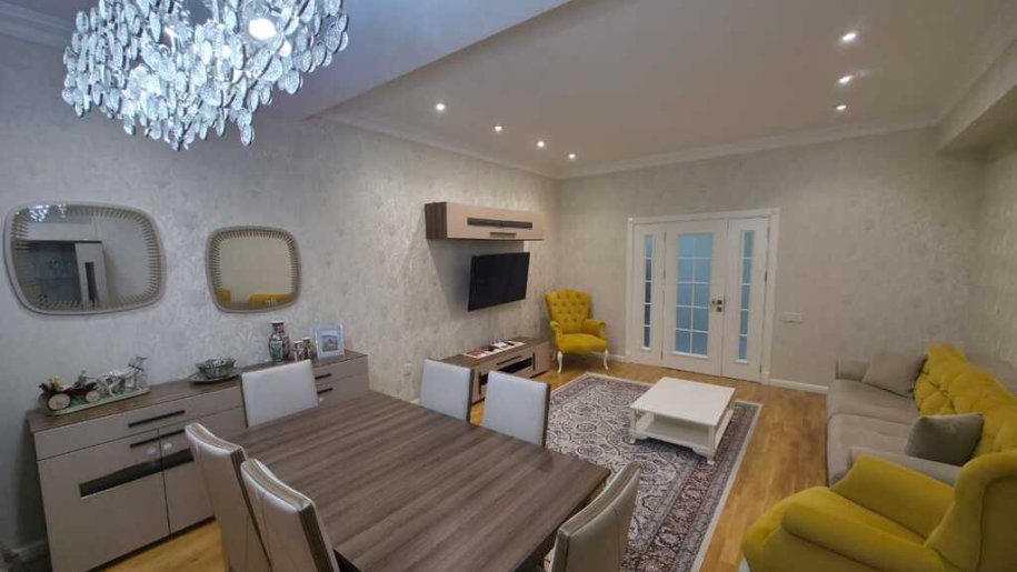 Kirayə verilir 3 otaqlı yeni tikili, 135 m², Elmlər Akademiyası m.-1