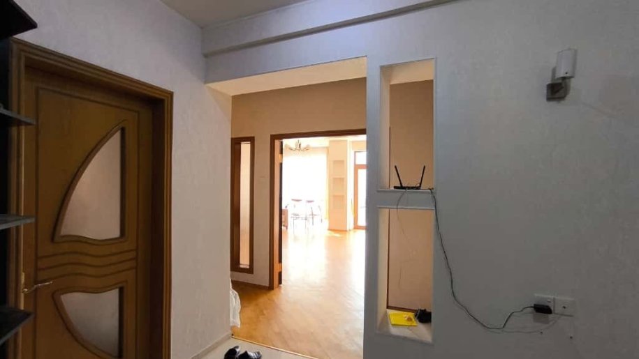 Kirayə verilir 3 otaqlı yeni tikili, 120 m², 28 May m.-18