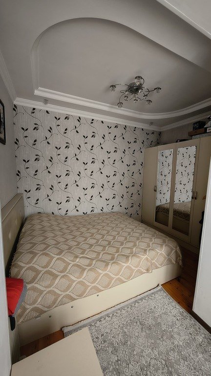 Satılır 3 otaqlı köhnə tikili, 85 m², Həzi Aslanov m.-1