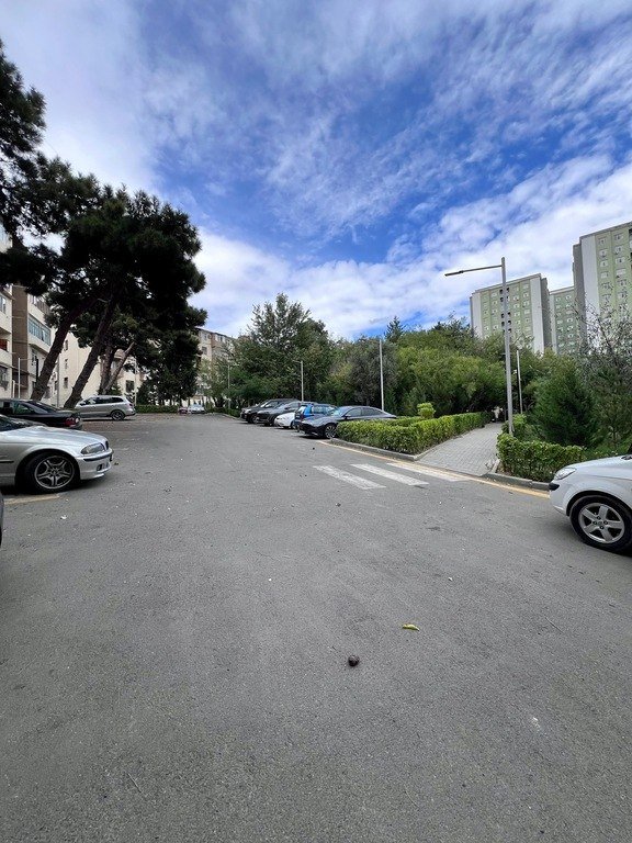 Satılır 3 otaqlı köhnə tikili, 85 m², Həzi Aslanov m.-5
