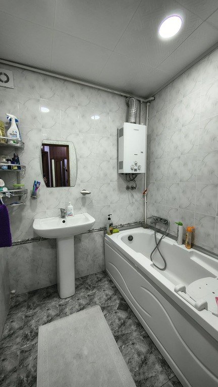 Satılır 3 otaqlı köhnə tikili, 85 m², Həzi Aslanov m.-7