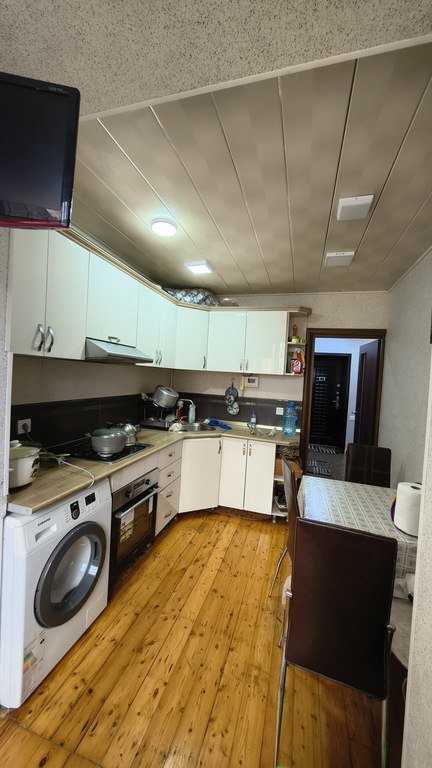 Satılır 3 otaqlı köhnə tikili, 85 m², Həzi Aslanov m.-13