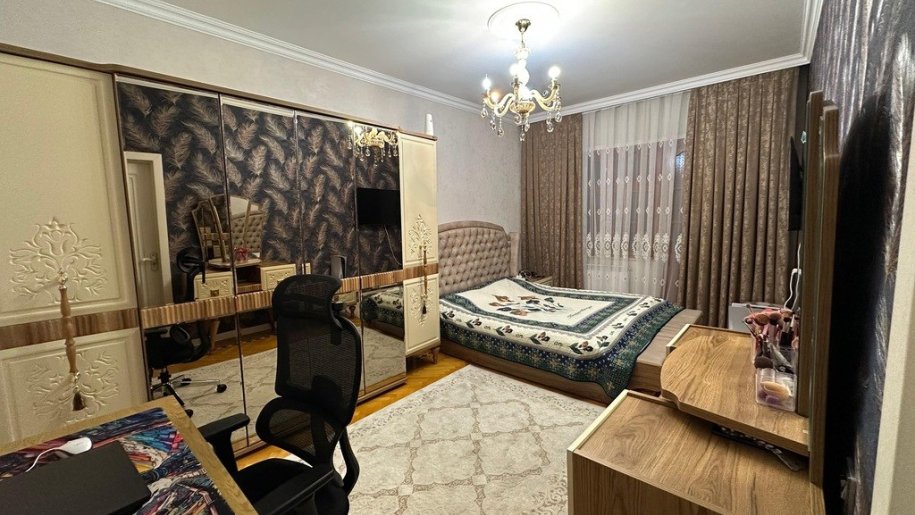 Satılır 5 otaqlı köhnə tikili, 120 m², Həzi Aslanov m.-5