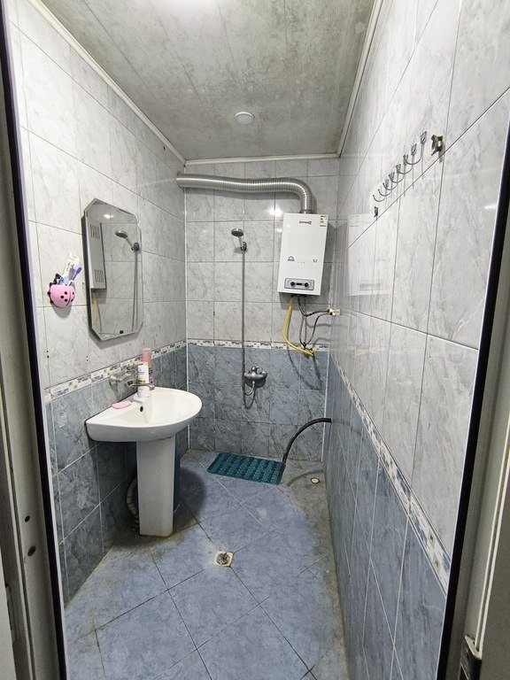 Satılır 3 otaqlı köhnə tikili, 85 m², Əhmədli m.-4