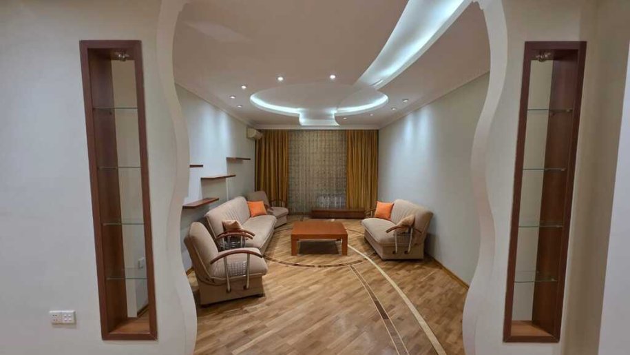 Kirayə verilir 3 otaqlı yeni tikili, 132 m², 8 noyabr-3