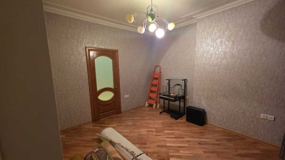 Kirayə verilir 3 otaqlı yeni tikili, 132 m², 8 noyabr-11