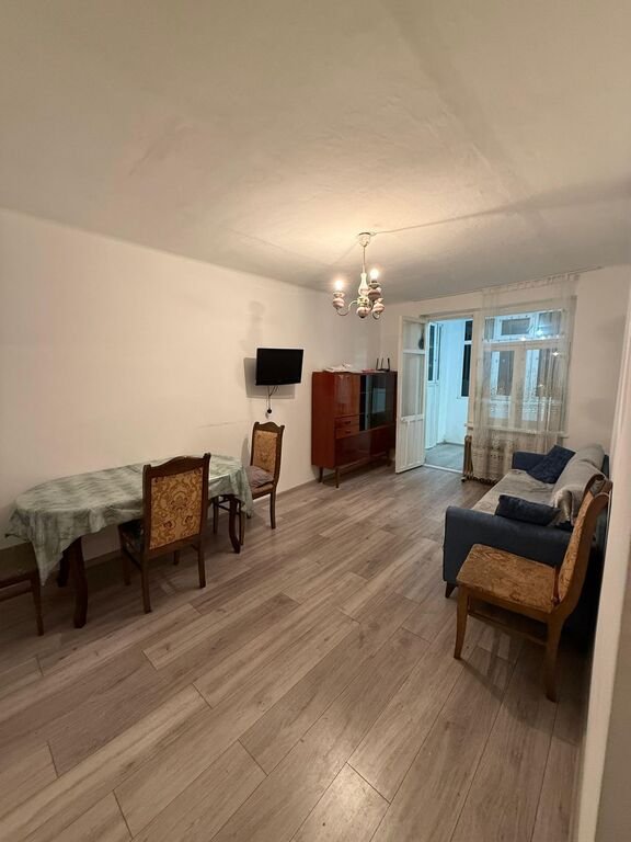 Kirayə verilir 3 otaqlı köhnə tikili, 70 m², Nəriman Nərimanov m.-2