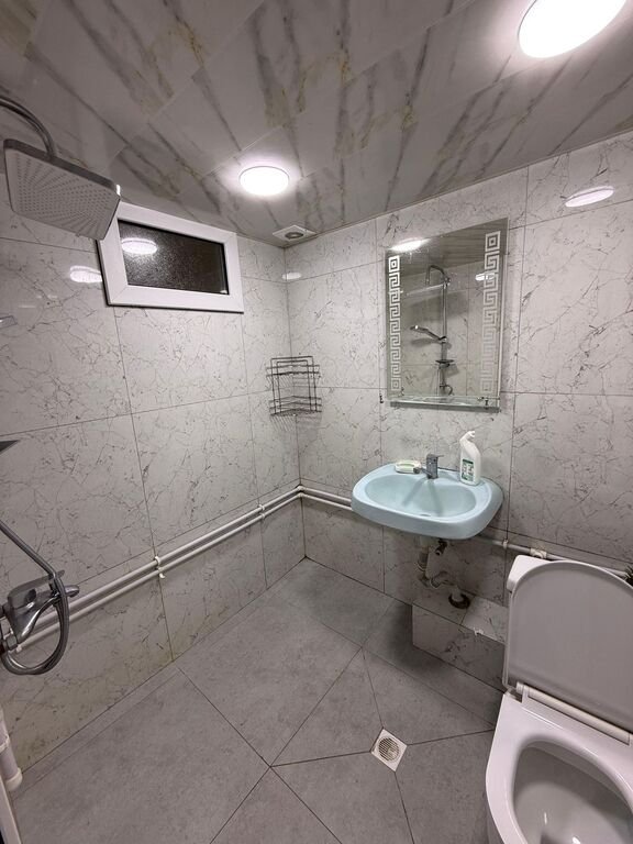 Kirayə verilir 3 otaqlı köhnə tikili, 70 m², Nəriman Nərimanov m.-10