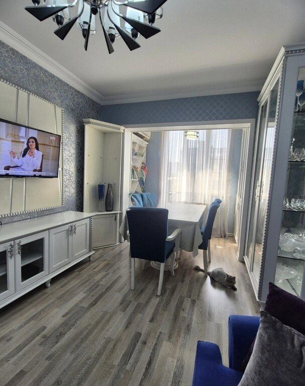 Satılır 3 otaqlı köhnə tikili, 85 m², Azadlıq Prospekti m.-3