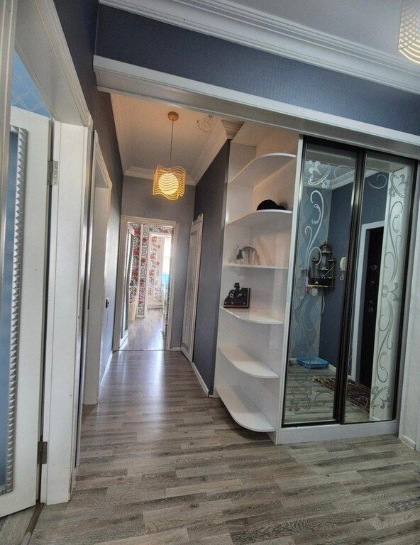 Satılır 3 otaqlı köhnə tikili, 85 m², Azadlıq Prospekti m.-9