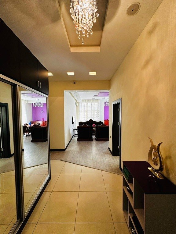 Satılır 3 otaqlı yeni tikili, 130 m², Xətai m.-5