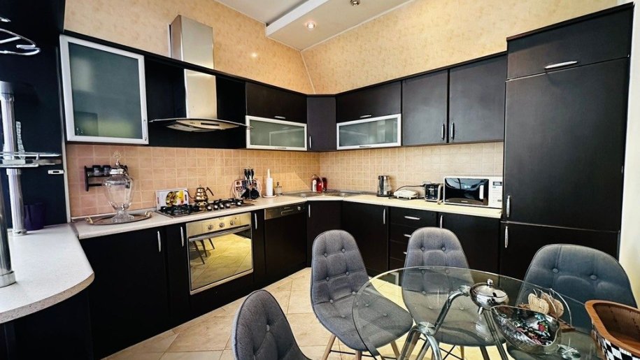Satılır 3 otaqlı yeni tikili, 130 m², Xətai m.-7