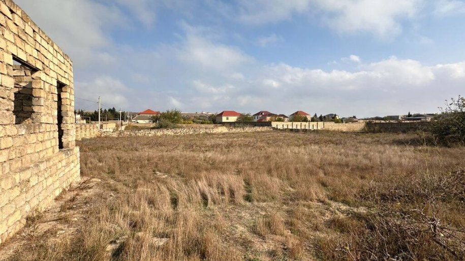 27 sot torpaq satılır, Novxanı-2