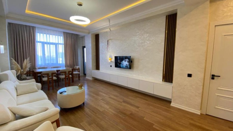 Satılır 3 otaqlı yeni tikili, 105 m², 28 May m.-2
