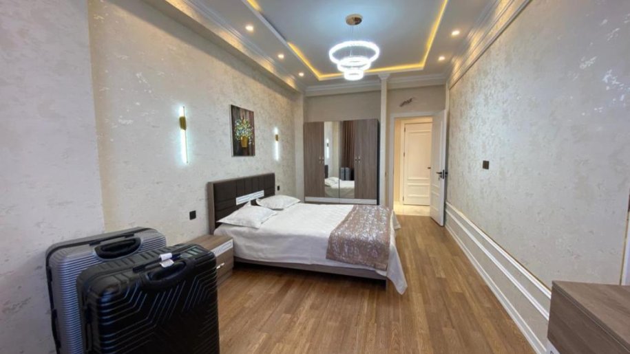 Satılır 3 otaqlı yeni tikili, 105 m², 28 May m.-7