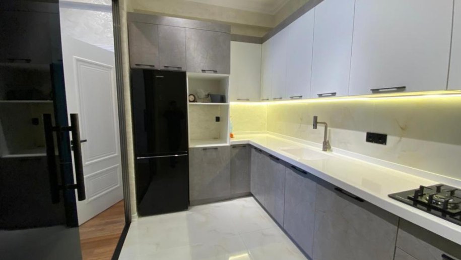 Satılır 3 otaqlı yeni tikili, 105 m², 28 May m.-15