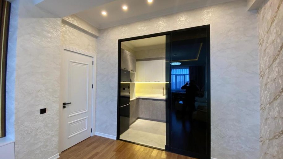 Satılır 3 otaqlı yeni tikili, 105 m², 28 May m.-16