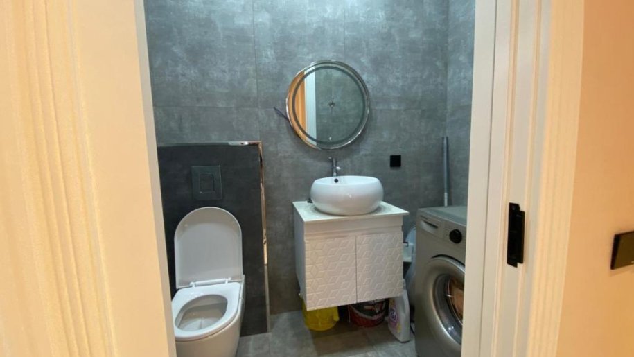 Satılır 3 otaqlı yeni tikili, 105 m², 28 May m.-18