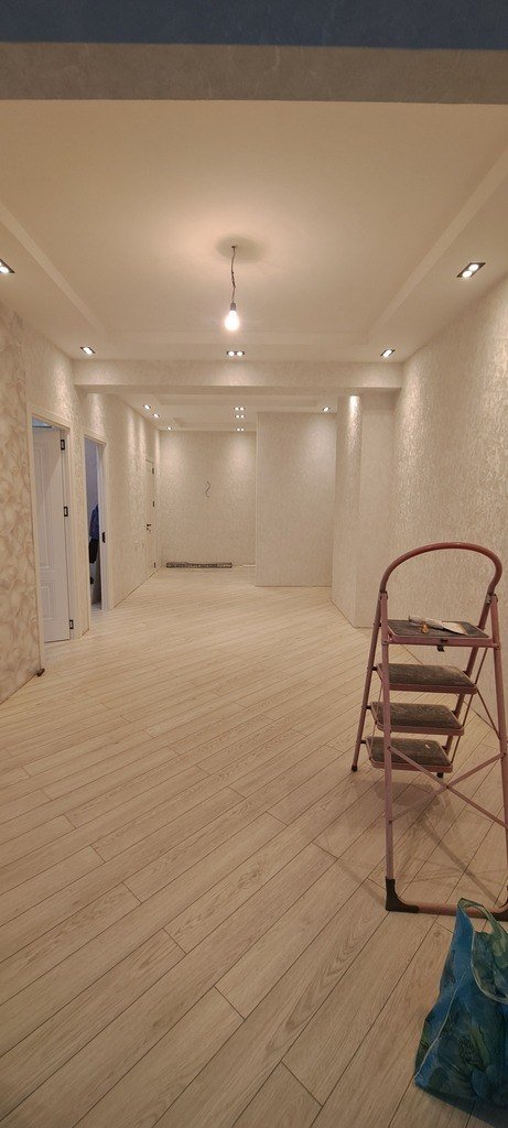 Satılır 3 otaqlı yeni tikili, 75 m², Azadlıq Prospekti m.-4