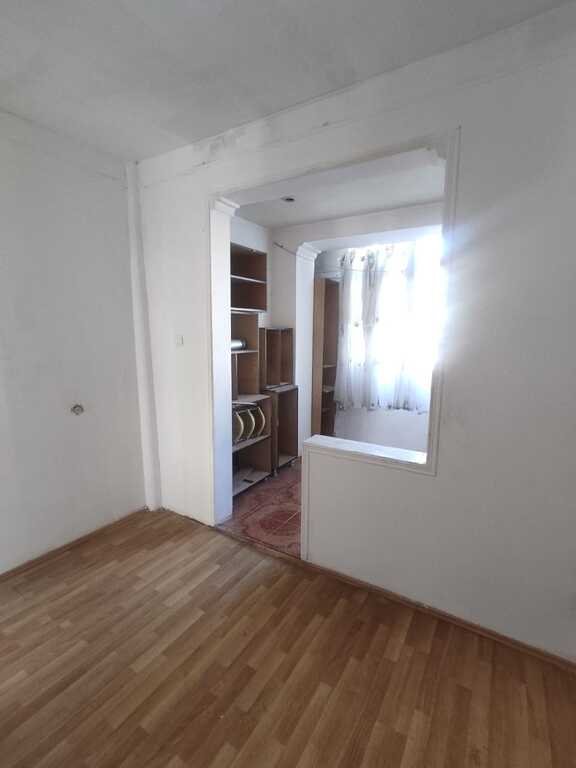 Satılır 2 otaqlı köhnə tikili, 60 m², Əhmədli m.-6
