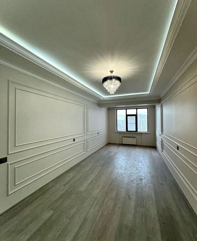 Satılır 2 otaqlı yeni tikili, 90 m², İnşaatçılar m.-5
