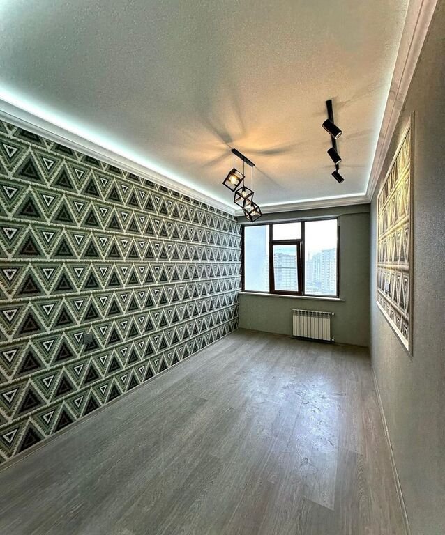 Satılır 2 otaqlı yeni tikili, 90 m², İnşaatçılar m.-6