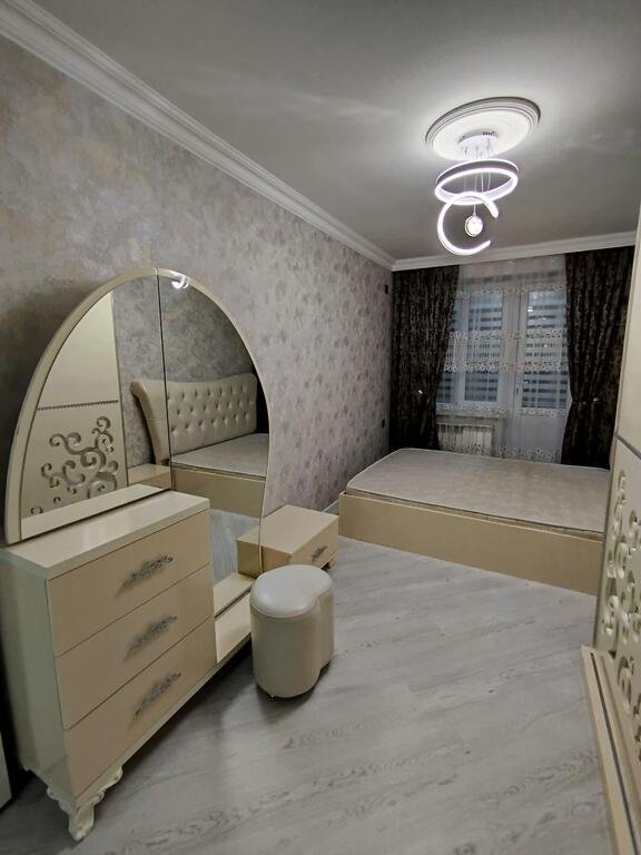 Satılır 3 otaqlı köhnə tikili, 72 m², Gənclik m.-7