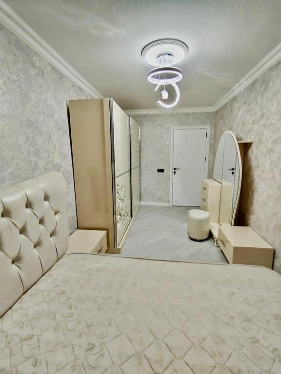 Satılır 3 otaqlı köhnə tikili, 72 m², Gənclik m.-8