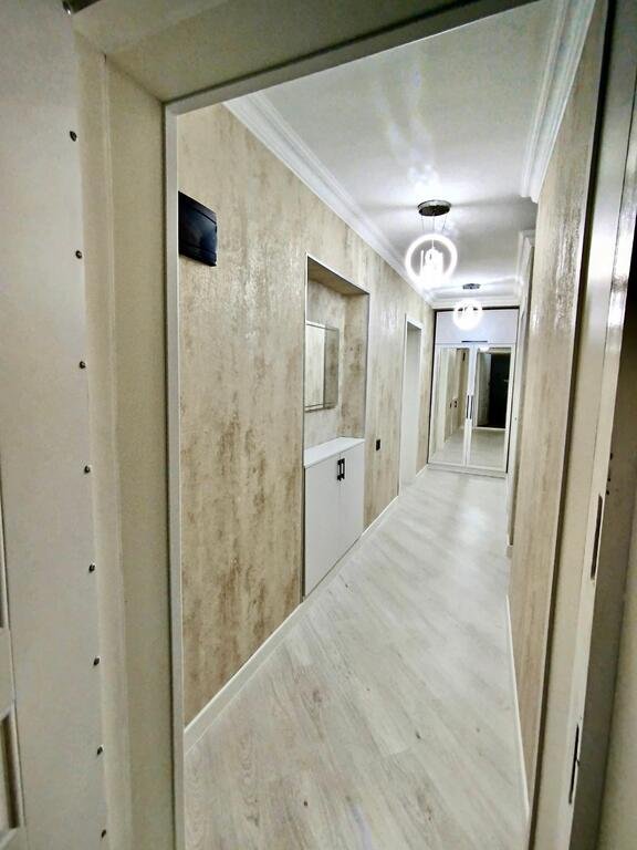 Satılır 3 otaqlı köhnə tikili, 72 m², Gənclik m.-12