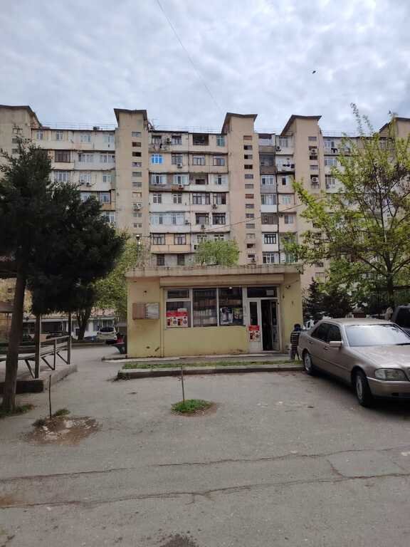 30 m<sup>2</sup> obyekt satılır, İnşaatçılar m.-7