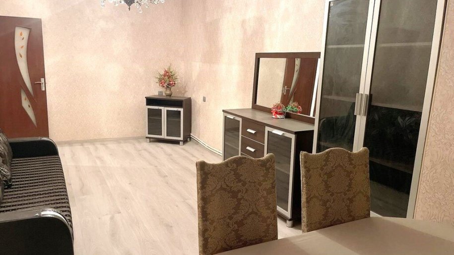 Satılır 3 otaqlı köhnə tikili, 85 m², Nəriman Nərimanov m.-1