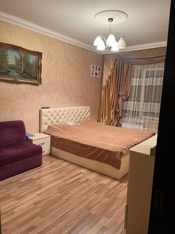 Satılır 3 otaqlı köhnə tikili, 85 m², Azadlıq Prospekti m.-5