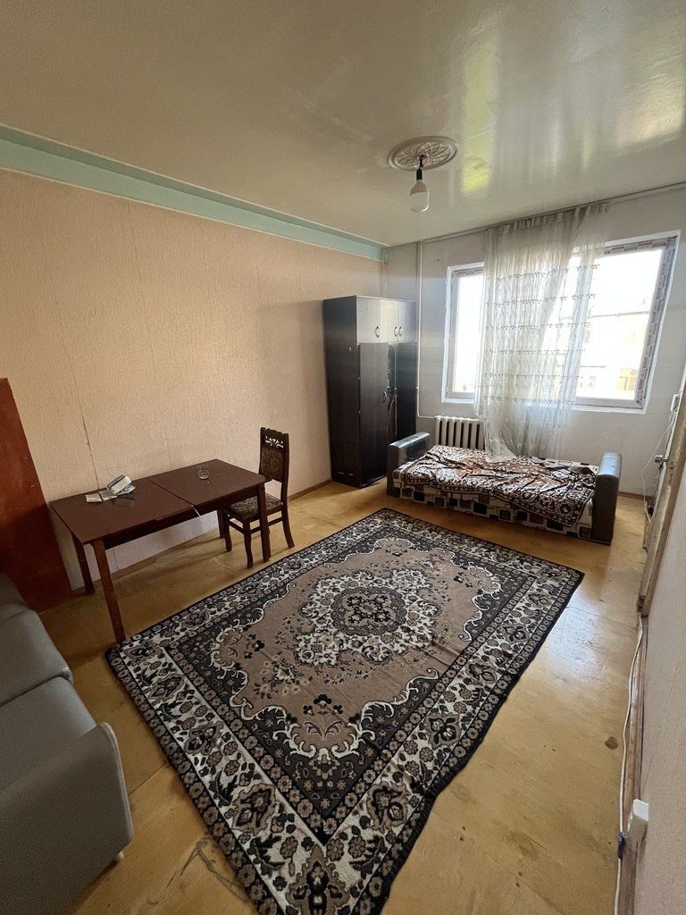 Kirayə verilir 1 otaqlı köhnə tikili, 40 m², Memar Əcəmi m.-1