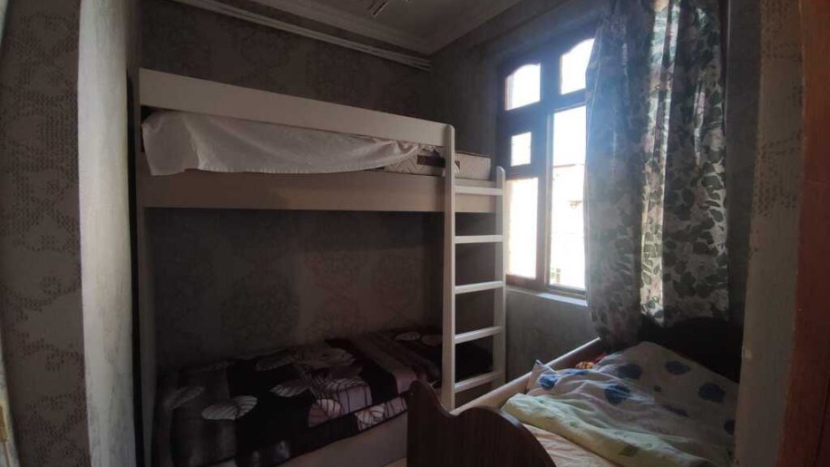 Satılır 2 otaqlı köhnə tikili, 32 m², Memar Əcəmi m.-13