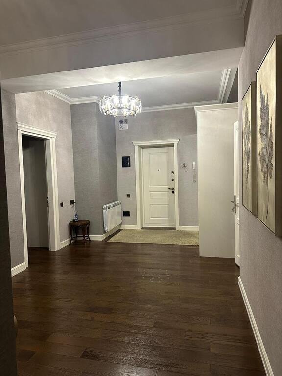 Kirayə verilir 3 otaqlı yeni tikili, 155 m², Elmlər Akademiyası m.-7